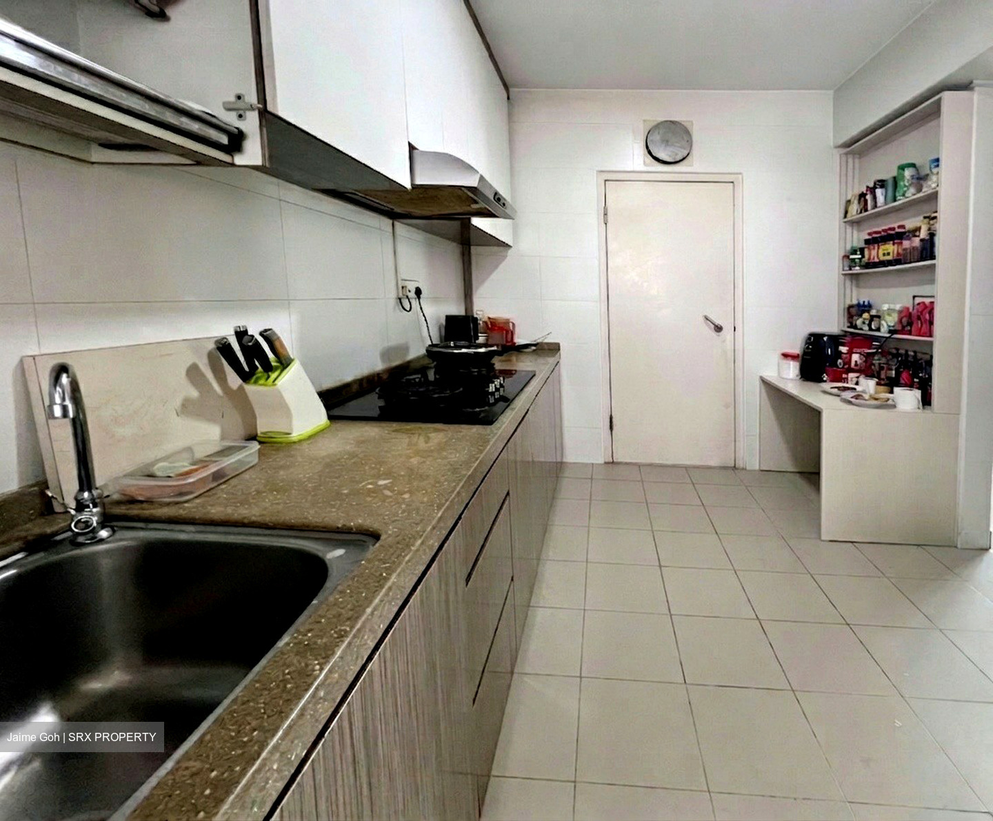 Blk 293D Skypeak @ Bukit Batok (Bukit Batok), HDB 4 Rooms #552577291